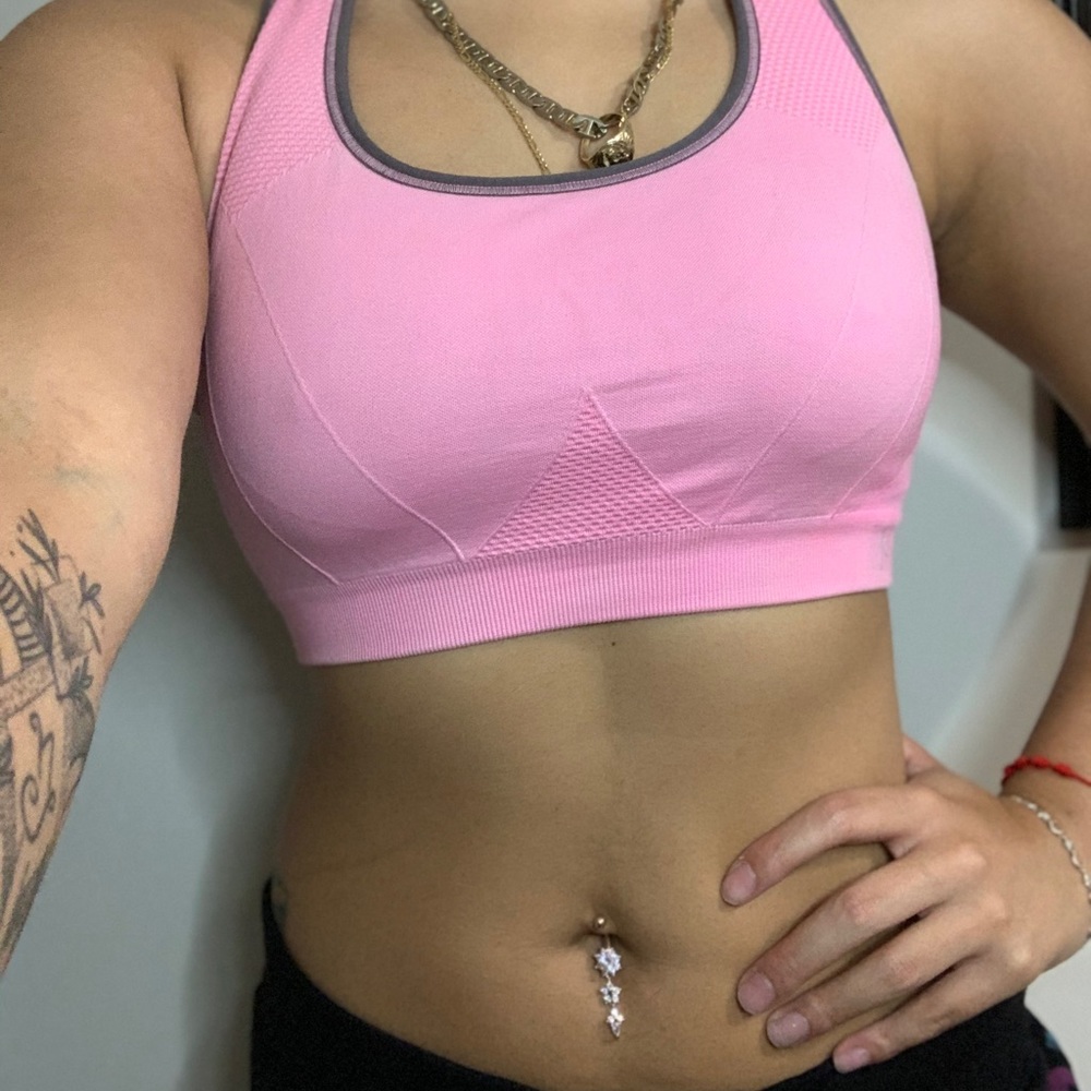 Sports bra